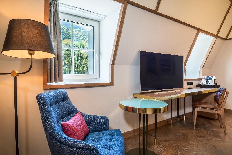 Canfranc Estacion Royal Hideaway Hotel Exterior photo