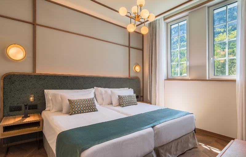 Canfranc Estacion Royal Hideaway Hotel Exterior photo